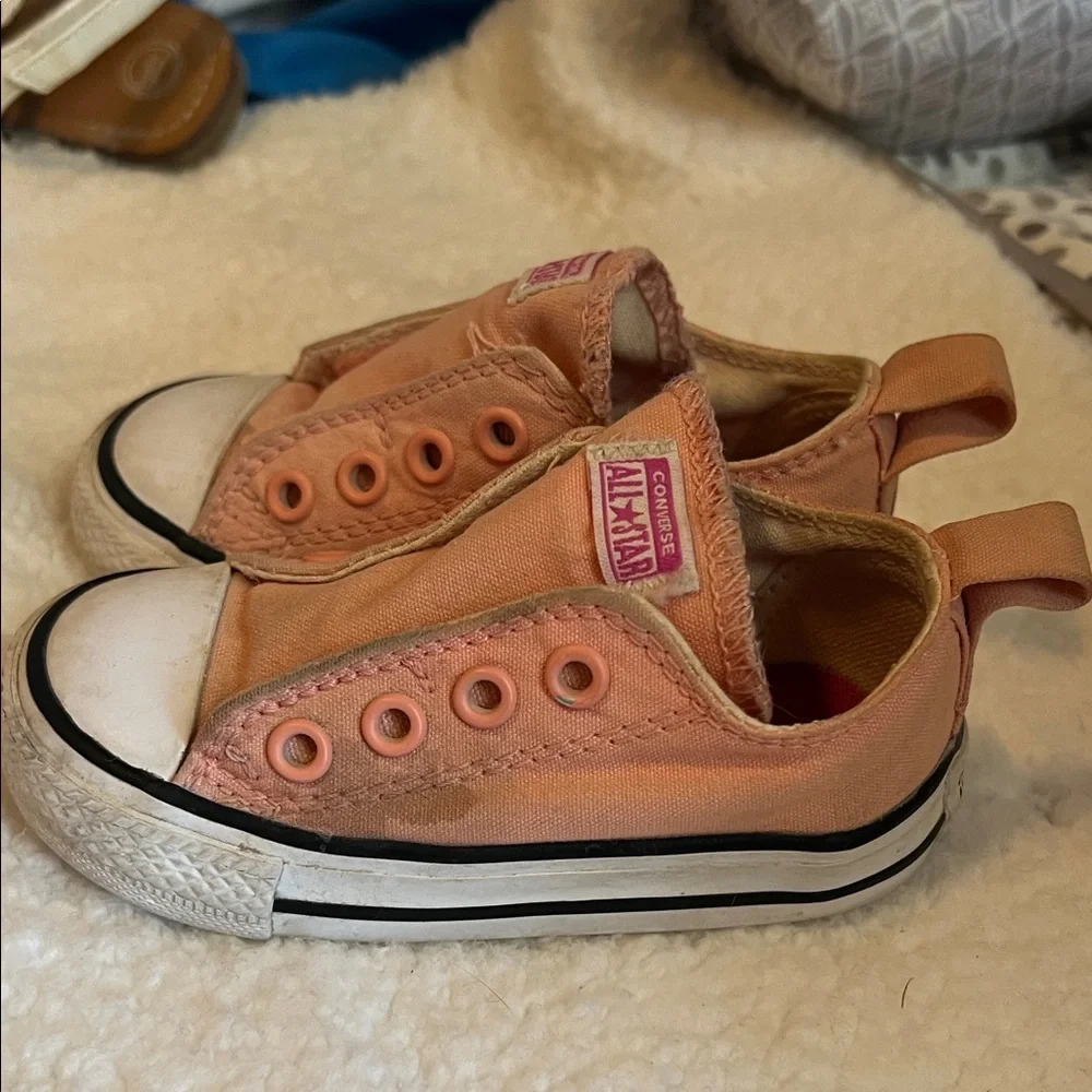 Converse Kids Slip-On Canvas Sneakers - Peach Pink Size 5 toddler